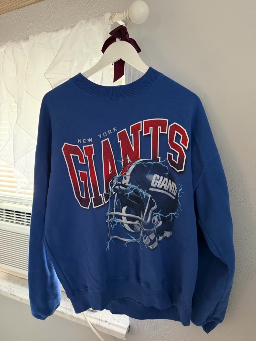 Abercrombie & Fitch Blue New York Giants Graphic Crewneck